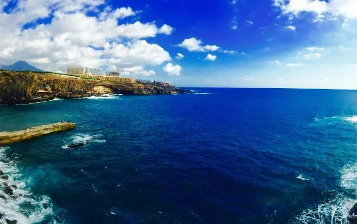 Barandas カジャオ・サルバヘ