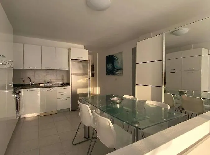 Barandas Apartmán Callao Salvaje